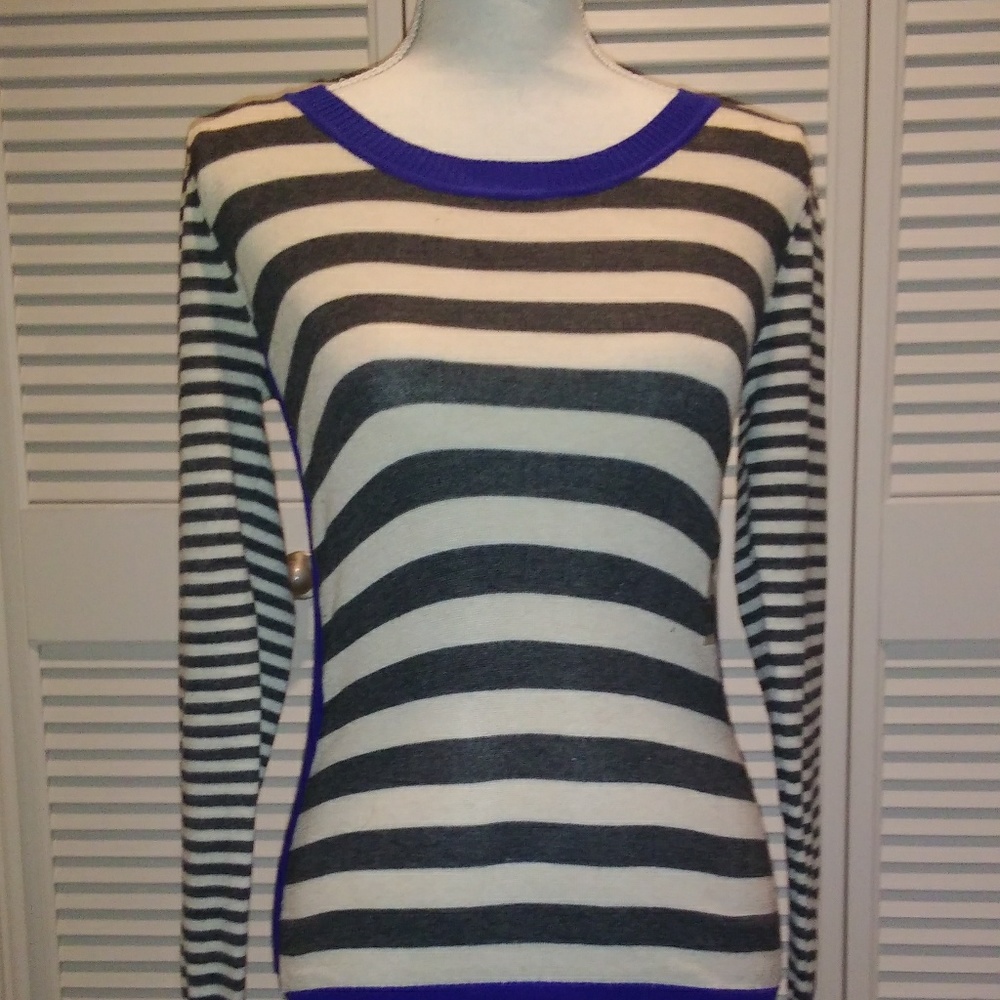 long sleeve shirt (NEW)